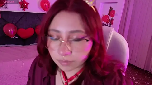 littlee red online show from 30, 5, 2026