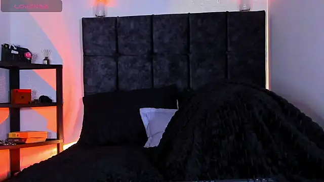 Theo Noxxx online show from 21, 10, 2025