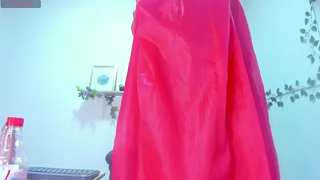 canelaa    online show from 31, 10, 2025