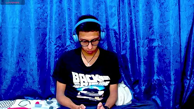 DavTwink3100 online show from 25, 2, 2026