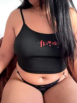 jouri  curvy online show from 24, 11, 2025