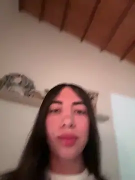 valeriahornier online show from 8, 4, 2026