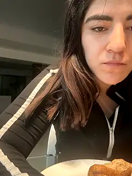 milky denni online show from 24, 10, 2025