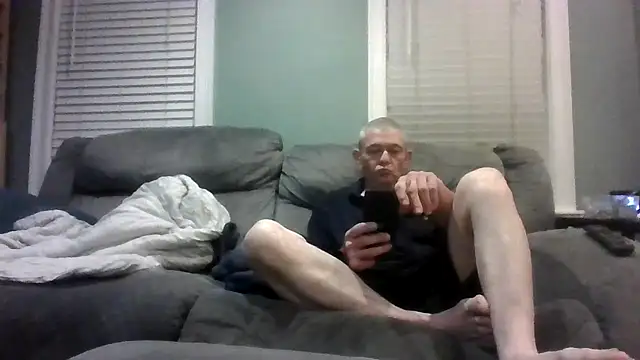 Snapshot of burby79 chatting on 12, 7, 2026 burby79 online show from 12, 7, 2026