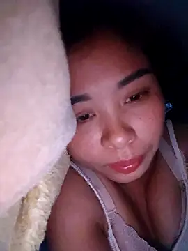 Squirrel-Pear online show from 28, 10, 2025