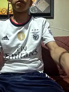 Snapshot of Pedropuente200 chatting on 9, 4, 2026 Pedropuente200 online show from 9, 4, 2026