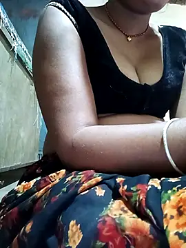 Snapshot of Hot_cauple_indian chatting on 23, 4, 2026 Hot cauple indian online show from 23, 4, 2026