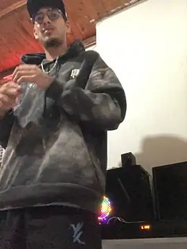 tian doyt69 online show from 10, 2, 2026