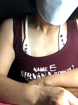 HinayLa online show from 25, 10, 2025