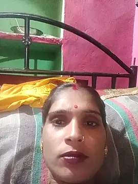 Snapshot of queen_sonam chatting on 22, 10, 2025 queen sonam online show from 22, 10, 2025