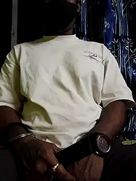 Snapshot of bindasbruno chatting on 1, 11, 2025 bindasbruno online show from 1, 11, 2025