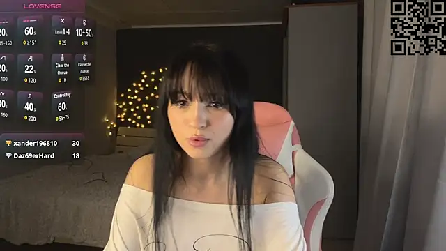 ella simons online show from 20, 3, 2026