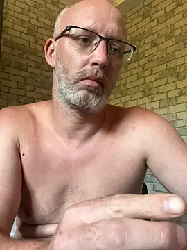 Snapshot of Cedric7653 chatting on 18, 6, 2026 Cedric7653 online show from 18, 6, 2026
