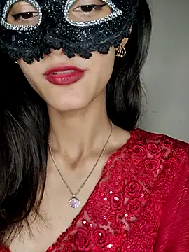 Hottie hania online show from 17, 2, 2026