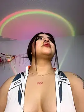 Snapshot of Ayleen_Honey chatting on 29, 10, 2025 Ayleen Honey online show from 29, 10, 2025