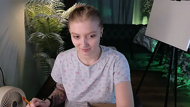 Kiki shay online show from 22, 12, 2025