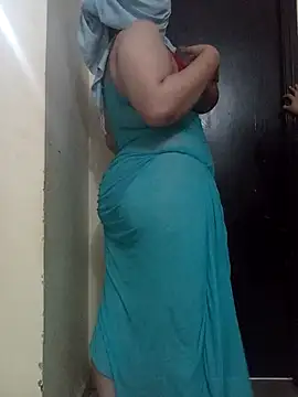 Snapshot of sirina11 chatting on 8, 11, 2025 sirina11 online show from 8, 11, 2025