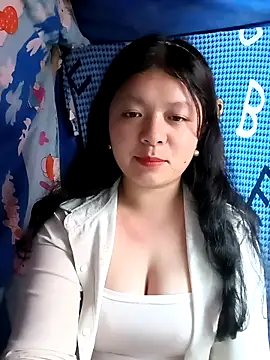 lisa-bae00 online show from 23, 3, 2026