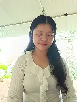 Snapshot of lisa-bae00 chatting on 18, 7, 2026 lisa-bae00 online show from 18, 7, 2026