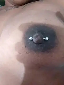 Snapshot of Jennyy31 chatting on 21, 11, 2025 Jennyy31 online show from 21, 11, 2025