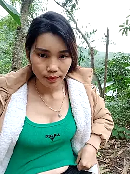 Bear bear0 online show from 2, 11, 2025