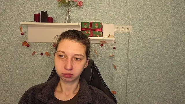 CuteEllii online show from 15, 12, 2025