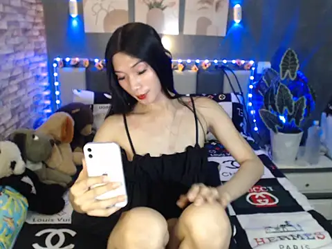 HotNathalie6900 online show from 27, 2, 2026