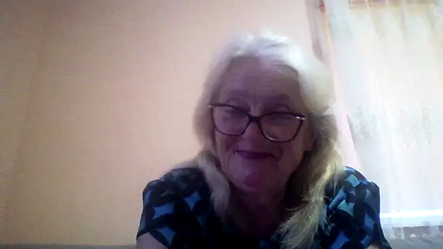 AmyLove353 online show from 25, 6, 2026