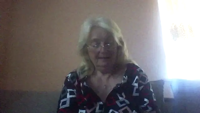AmyLove353 online show from 9, 7, 2026