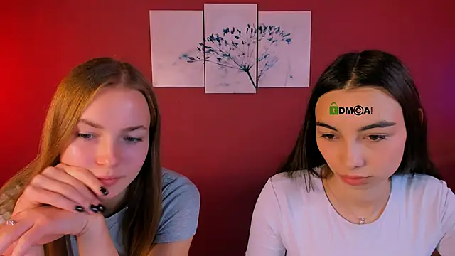 kira light   online show from 4, 11, 2025