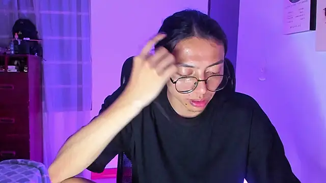  Astrea  online show from 12, 4, 2026