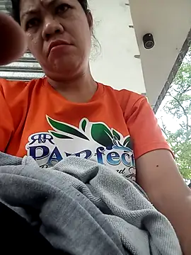 Yummymarie09 online show from 13, 11, 2025