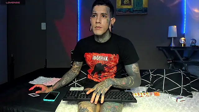 cleoo jhonny online show from 18, 3, 2026