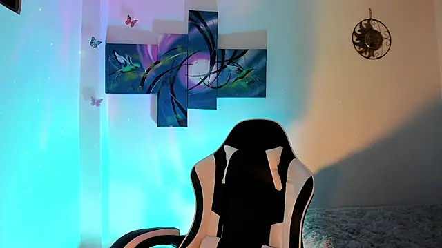 Soouf  online show from 25, 11, 2025