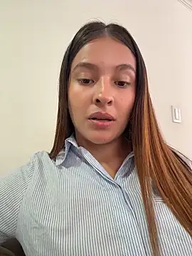 Snapshot of Talia_Bonet chatting on 11, 6, 2026 Talia Bonet online show from 11, 6, 2026