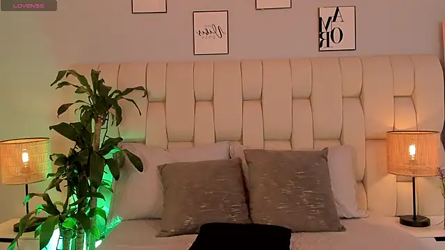 ameliebelle  online show from 22, 12, 2025