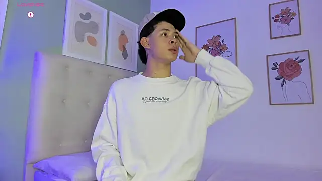 ApoloRicci online show from 21, 2, 2026