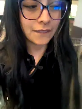 Snapshot of Antonella_Gomez01 chatting on 31, 10, 2025 Antonella Gomez01 online show from 31, 10, 2025