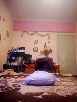 Mairi702 online show from 7, 11, 2025