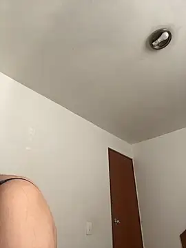 Selena Roa online show from 22, 11, 2025