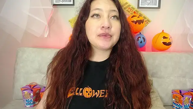 Snapshot of Eris_bbw_ chatting on 31, 10, 2025 Eris bbw online show from 31, 10, 2025