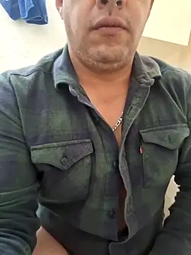 Manu2412 online show from 31, 10, 2025