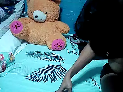 Snapshot of SmallluncutCock chatting on 16, 11, 2025 SmallluncutCock online show from 16, 11, 2025