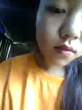 Quynhsumon online show from 30, 10, 2025