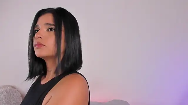 Snapshot of Sophie_Duarte chatting on 10, 6, 2026 Sophie Duarte online show from 10, 6, 2026