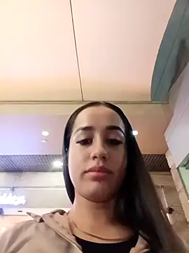 Snapshot of BabyCaramel18 chatting on 21, 10, 2025 BabyCaramel18 online show from 21, 10, 2025