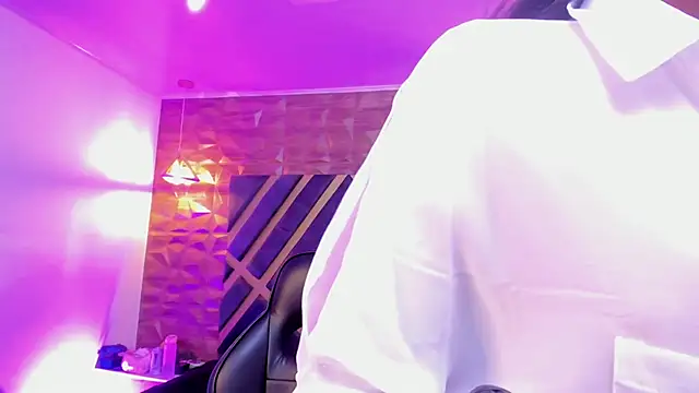 sydney miller  online show from 12, 2, 2026