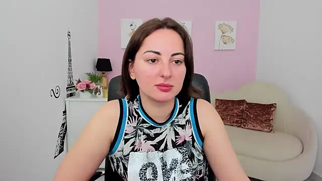 NoraSimons online show from 24, 5, 2026
