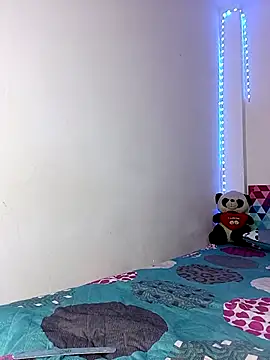 tattyHot95 online show from 2, 12, 2025