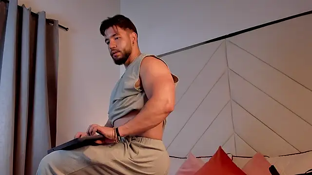 JACKSON STIFLER online show from 16, 4, 2026